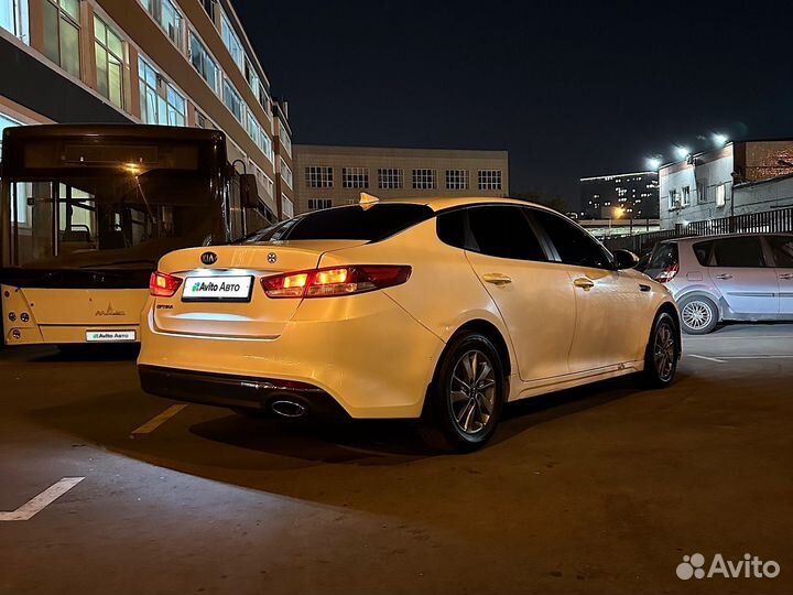 Kia Optima 2.0 AT, 2017, 450 500 км