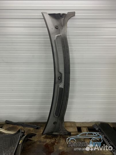 Жабо Land-Rover Discovery 3 (05-09) lhds10093