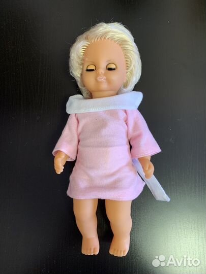 Винтажная кукла