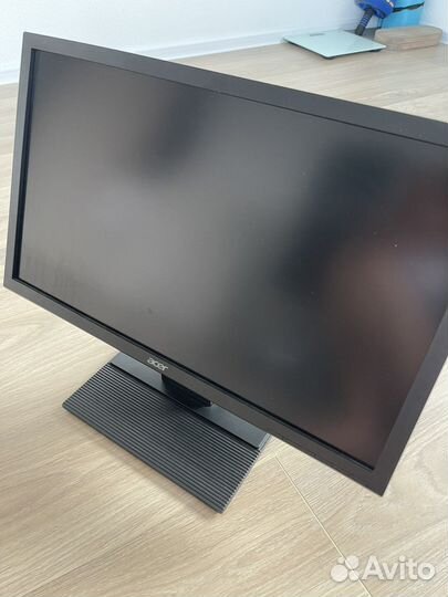 Acer v226hql