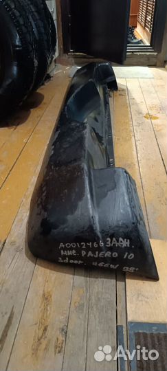 Бампер задний Мицубиси Паджеро 10