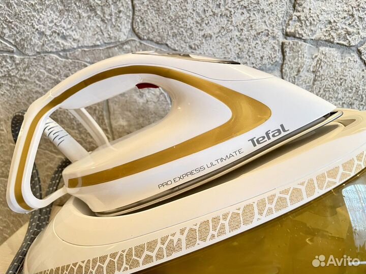 Парогенератор Tefal Pro Express Ultimate GV9581E0