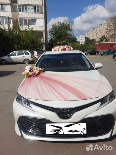 Свадебные украшения для автомобиля