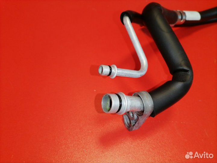 Трубка кондиционера задняя Nissan Pathfinder R51