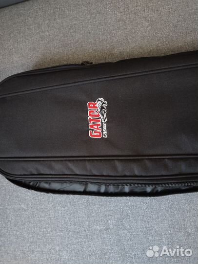 Чехол для бас-гитары