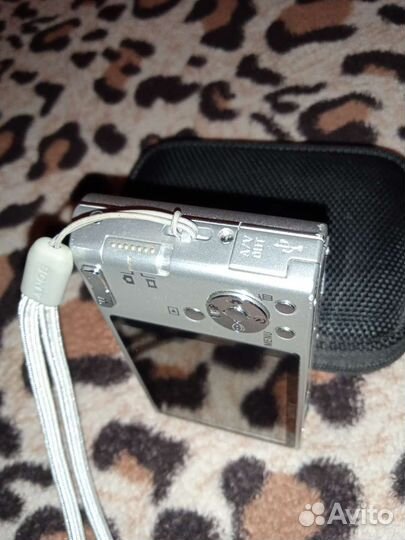 Компактный фотоаппарат sony cyber shot