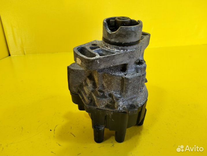 Трамблер Mitsubishi Galant E53A 6A11 1993