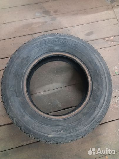 Firestone Winter Force 215/70 R15 98S