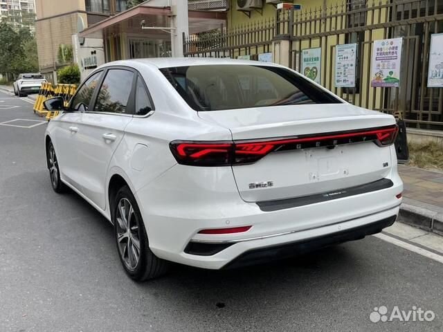 Geely Preface 1.5 AMT, 2022, 15 600 км