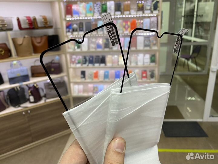 Защитное стекло на Vivo Y12