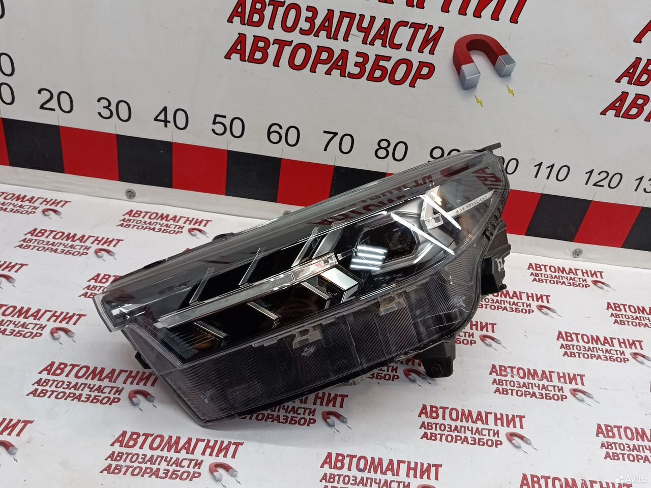 Фара левая Faw Bestune T99