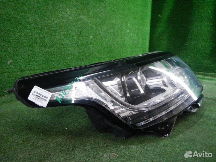 Фара правая Land Rover Range Rover
