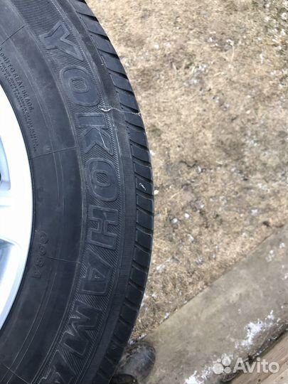 Yokohama Geolandar G98A 225/65 R17 102V