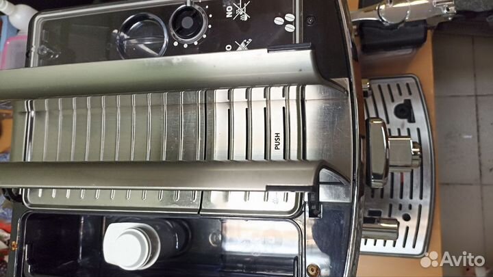 Кофемашина saeco HD 8954 evo