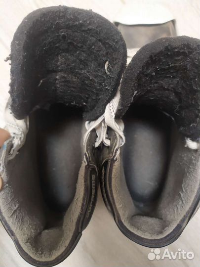 Коньки вратарские