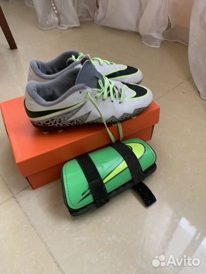 Футбольные бутсы