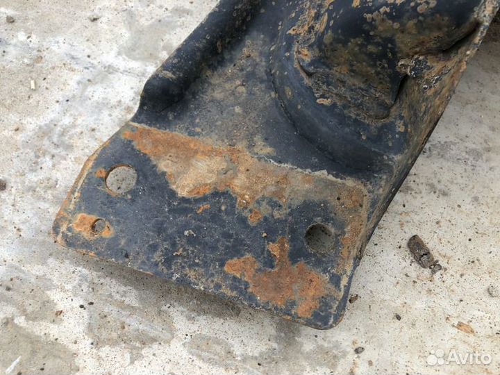 Балка подмоторная Freelander 1998-2006