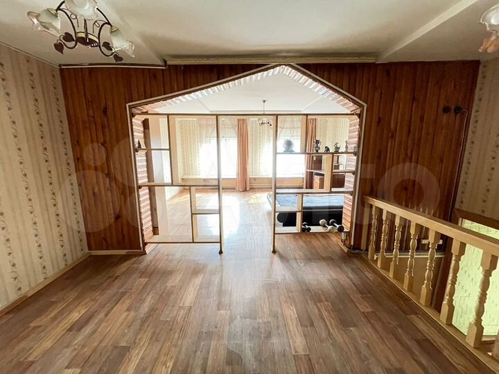 Коттедж 150 м² на участке 4 сот.