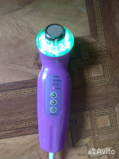 Массажер для лица