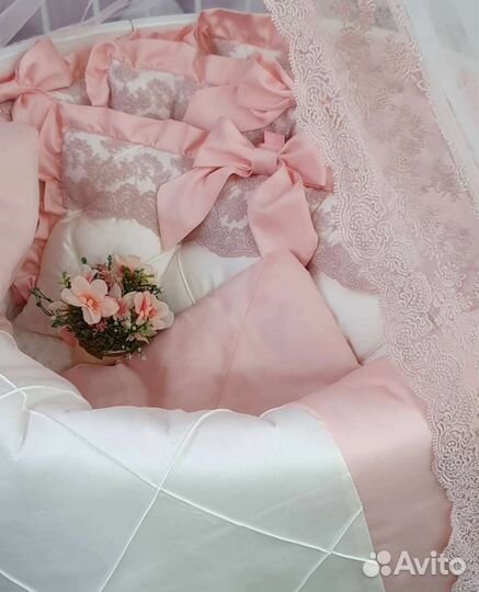 Бортики в кроватку