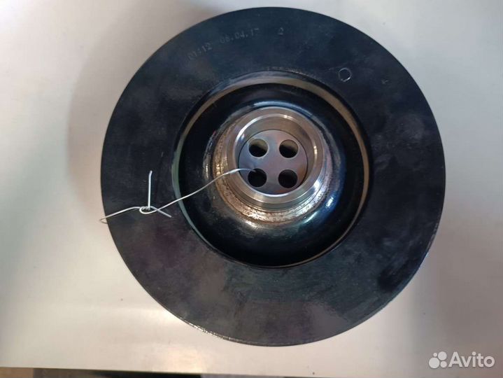 Шкив коленвала BMW 7 G11/G12 8571269,11238571269