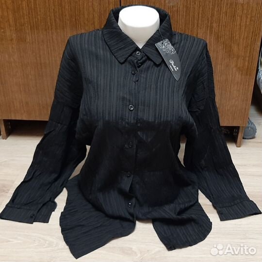 Новая черная свободная рубашка р.48