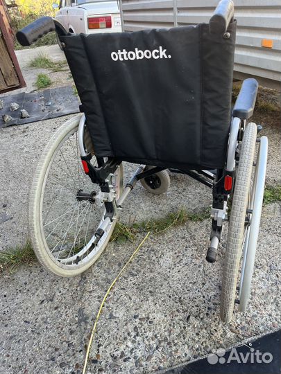 Инвалидная коляска