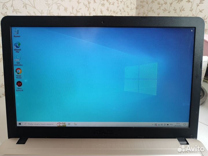 Ноутбук Asus