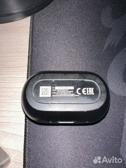 Наушники Samsung Gear IconX (SM-R140)