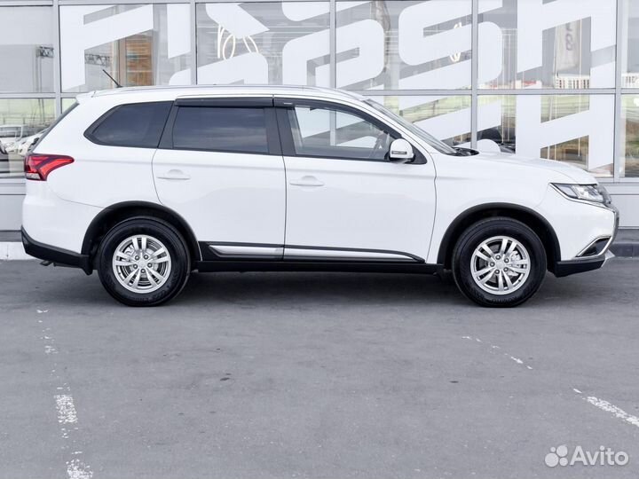 Mitsubishi Outlander 2.0 CVT, 2015, 158 834 км