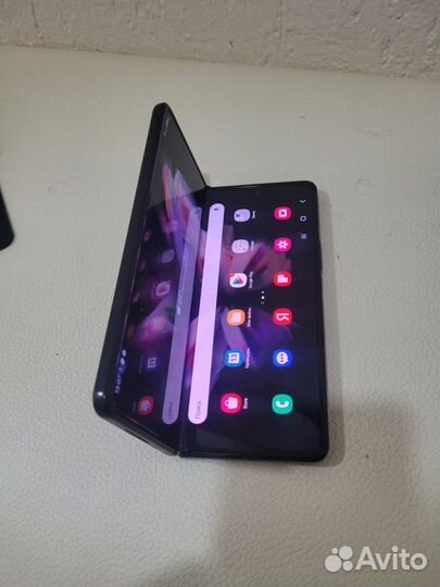 Samsung Galaxy Z Fold3 5G, 12/256 ГБ