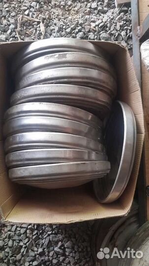 Колпаки колесные оригинал 