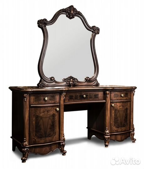 Туалетный столик новый