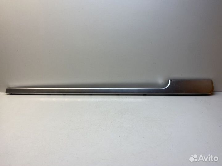 Накладка двери передней правой Range Rover 4