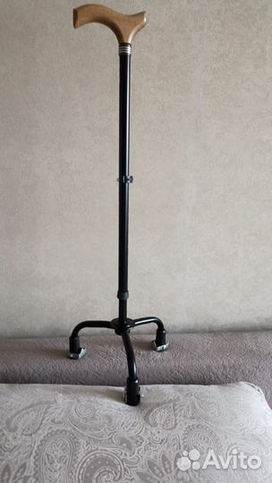 Трость опорная противоскользящая