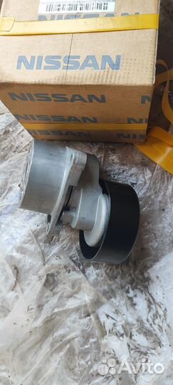 Натяжитель ремня на Ниссан х трейлер т31