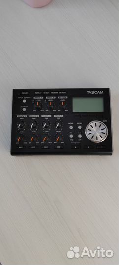 Портостудия tascam DP-004