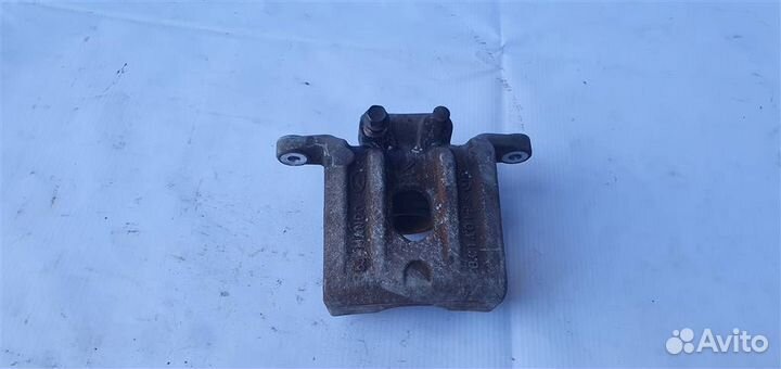 Суппорт задний правый Kia Sorento III (UM) Prime