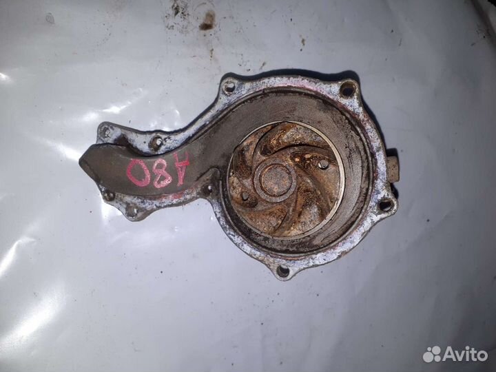 Audi 80 помпа 1.6-1.8