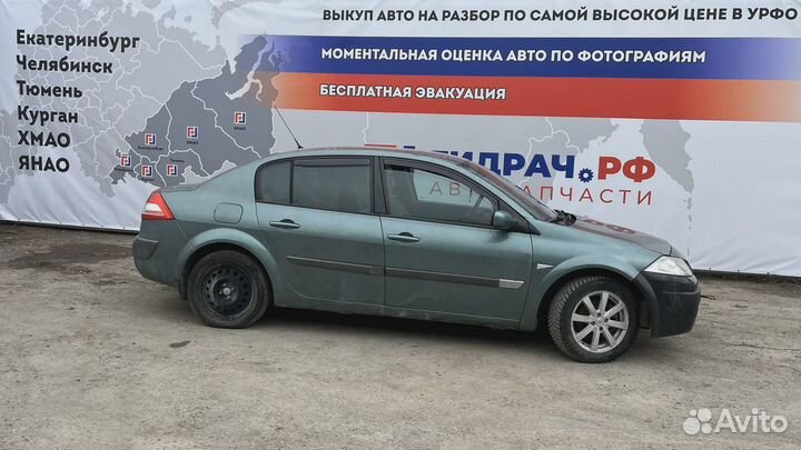 Кнопка запуска двигателя Renault Megane 2 82004073