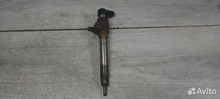 Форсунка топливная Land Rover Range Rover Sport