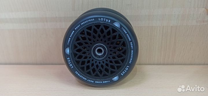 Колеса root industries Lotus 110mm Black