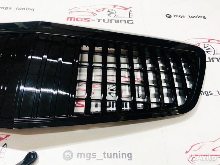 Решетка Mercedes w221 Maybach Black 09-13 гг