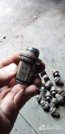 Колесные гайки 12х1,5