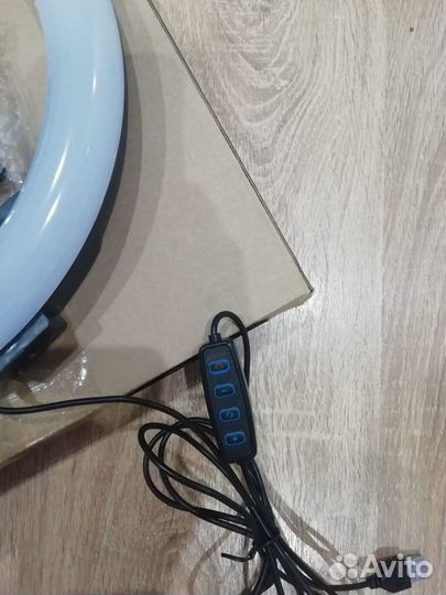 Кольцевая лампа новая