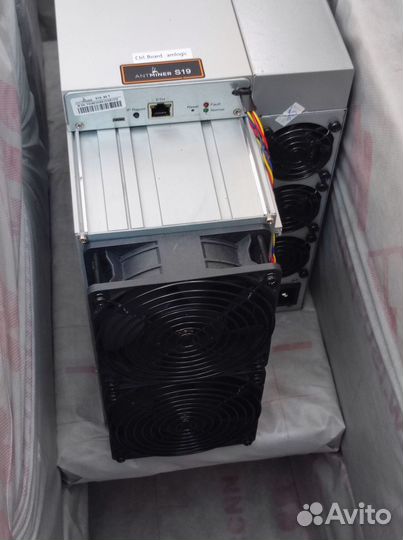 Asic майнер Bitmain Antminer S19