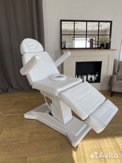 Косметологическое кресло 3 мотора