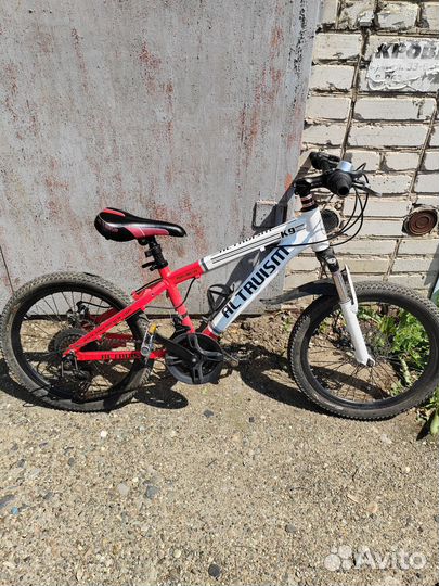 Детский велосипед