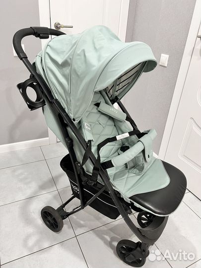 Коляска прогулочная