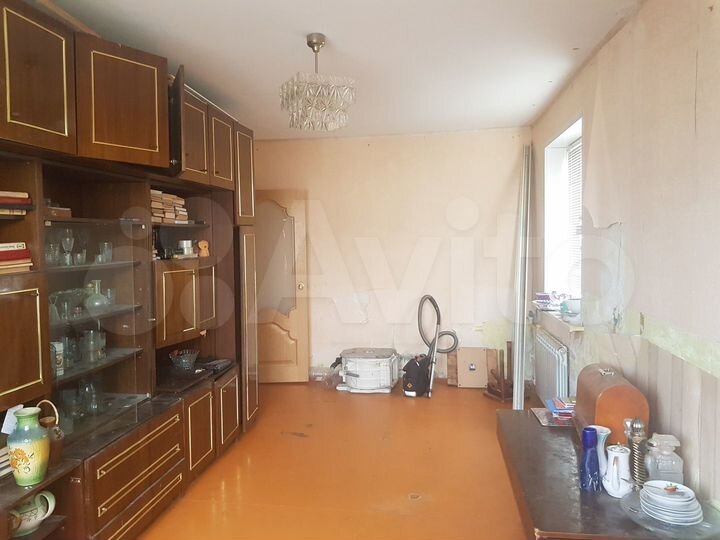 3-к. квартира, 61 м², 5/5 эт.